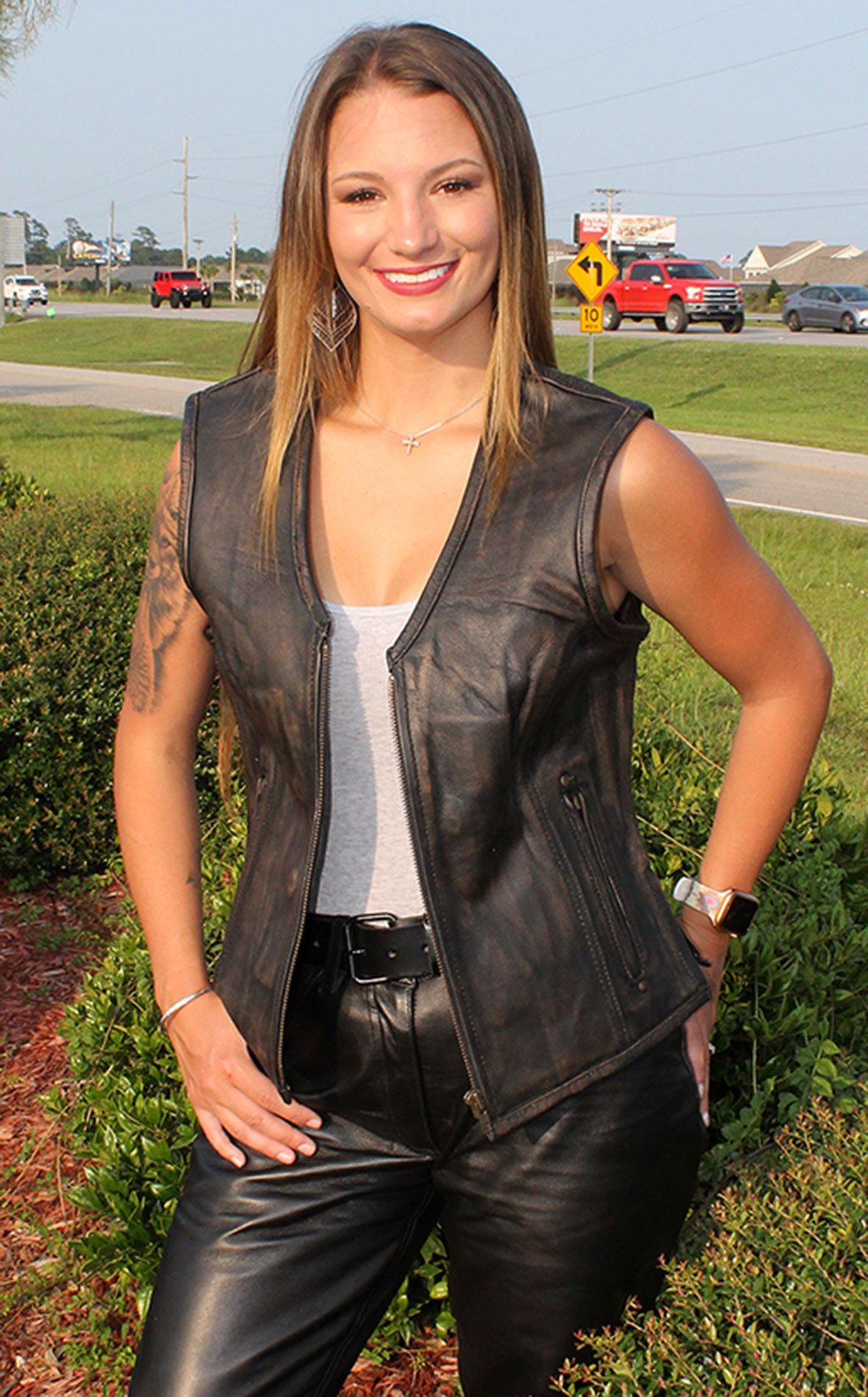Women's Vintage Brown Conceal Pocket Leather Vest #VLA686GN (S-3X)